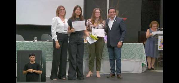 Aluna primeiro lugar