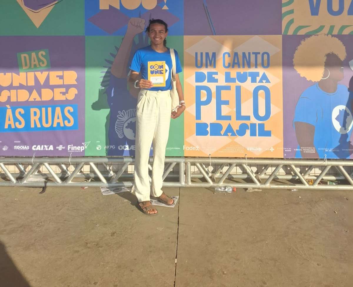 Estudante do curso de Pdagogia representa a FAFIDAM/UECE no 60º Congresso da UNE em Goiânia
