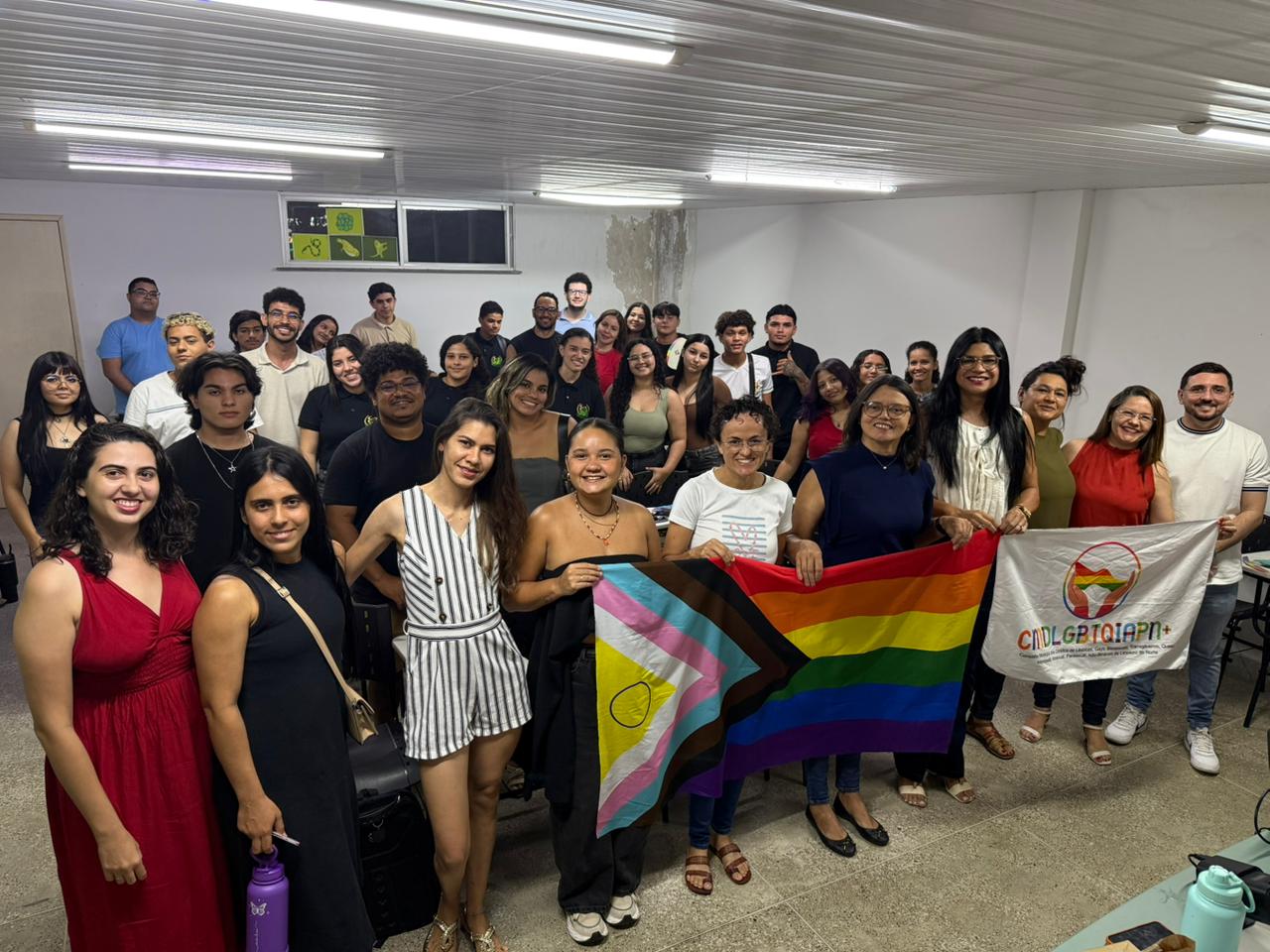 Roda de Conversa: “Desafios e possibilidades para o acesso e a permanência da população LGBTQIAPN+ no ensino superior