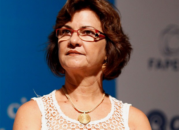 Conferência remota “Sofrimentos Psicossociais no Contexto de Conflitos Ambientais com Grandes Empreendimentos” dia 19/10 com a Profa. Dra. Maria Raquel Rigotto