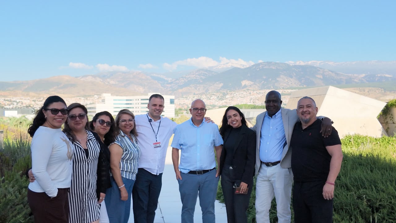 PPCCLIS amplia cooperação internacional durante missão científica na Universidade de Granada, Espanha