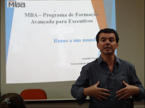 Prof. Arnaldo Coelho da UC