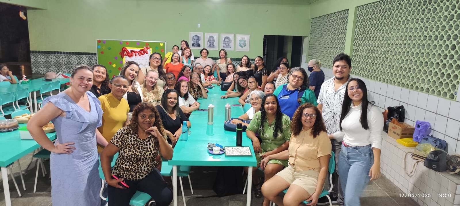 Turma do curso de Cuidadora de Idosos celebra Dia das Mães com alegria e criatividade