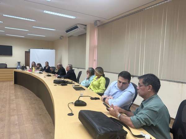 PHOTO-2025-02-05-11-55-13-600x450 Em reunião do conselho, Iepro anuncia nova diretoria e conselho fiscal para 2025-2027