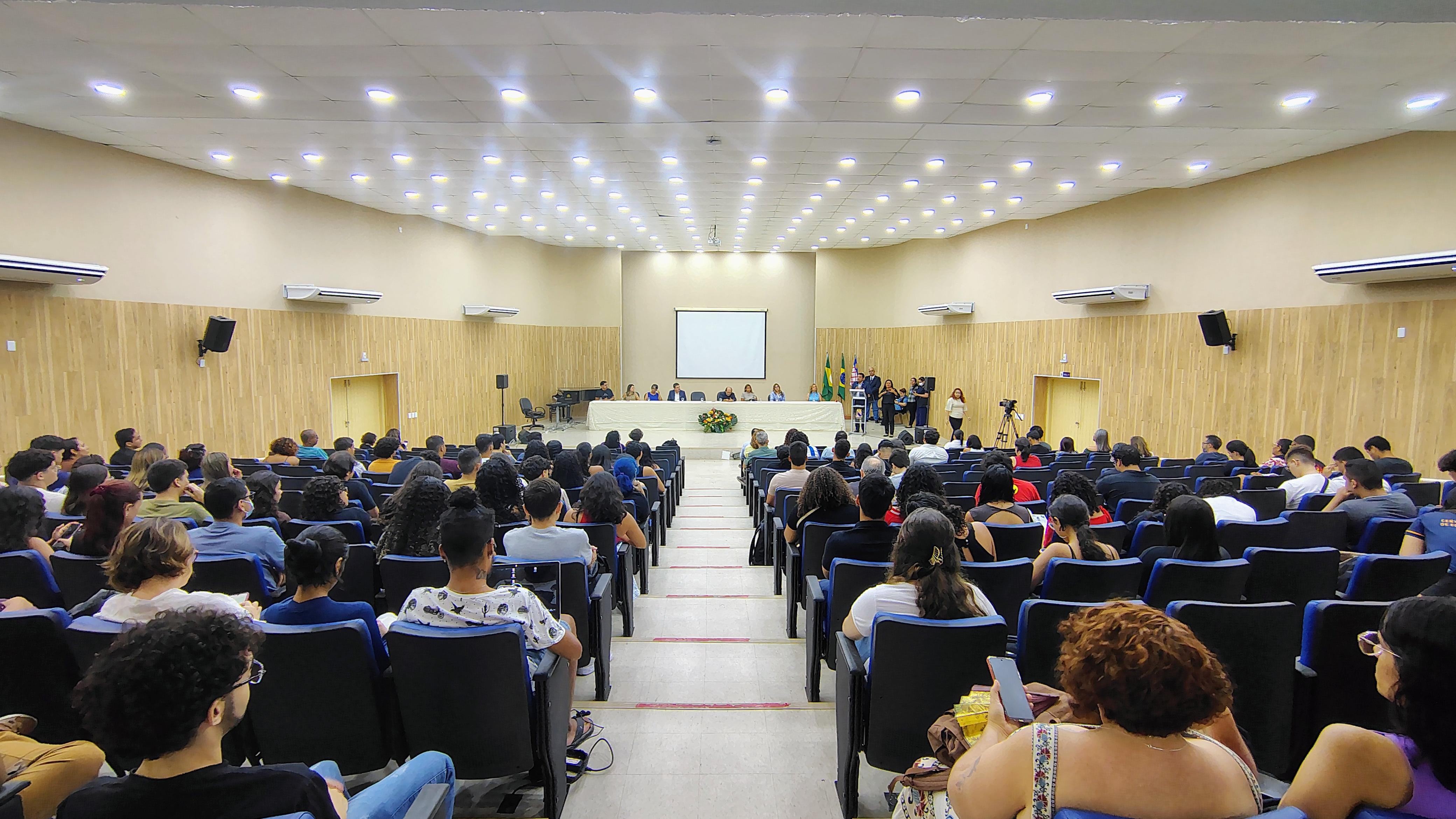 Semana de Integração: Uece recebe estudantes para o semestre letivo 2026.1